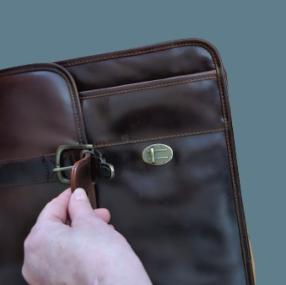 *NWOT WILSONS LEATHER Briefcase - Picture 5 of 16